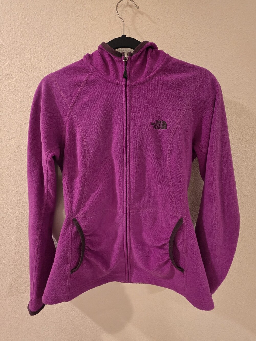 The North Face Women’s M Purple TKA 100 Fleece Full Zip Hoodie Jacket
